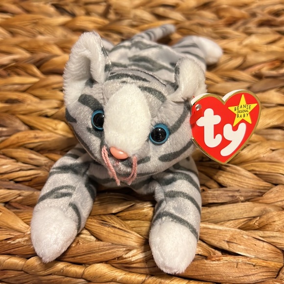 Vintage TY Beanie Baby Cats Prance, Pounce, Chip, Nip - Picture 3 of 6
